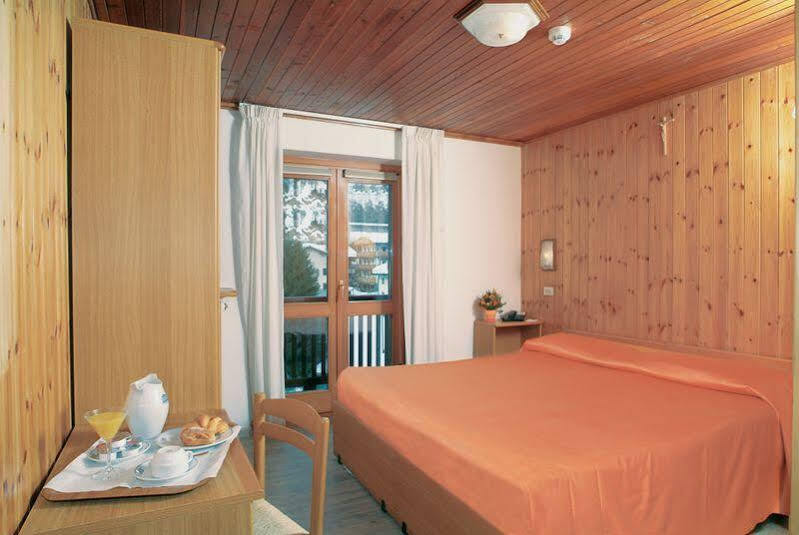 Hotel Bijou Valtournenche Esterno foto